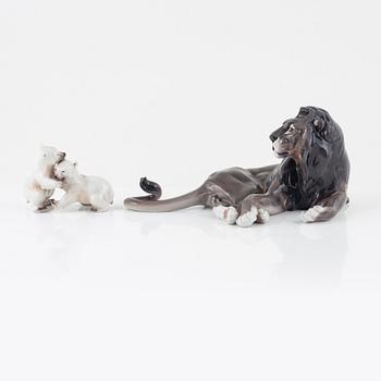 Two figurines, Dahl Jensen, Denmark.