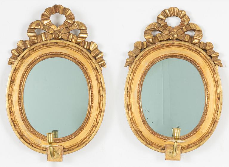 Spegellampetter, ett par, för ett ljus, Sverige, omkring år 1800, Sengustavianska.