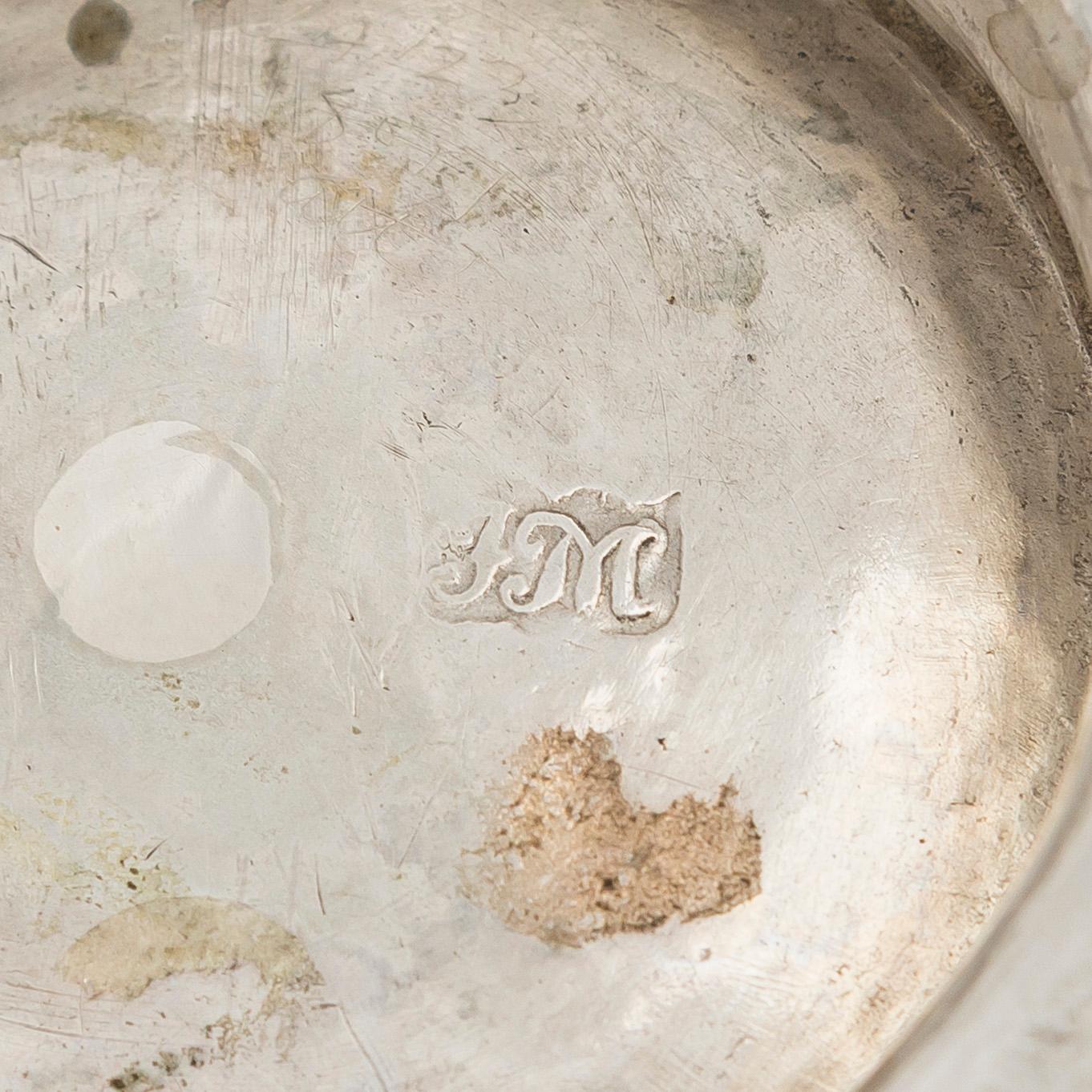 Skål, silver, 1700-tal, oidentifierade stämplar.