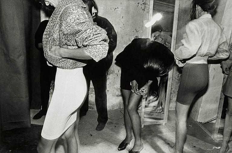 William Klein, "Heads cut, Alaïa, Paris 1987".