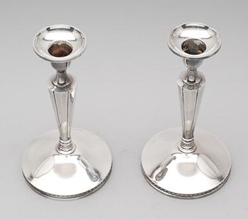 LJUSSTAKAR, 1 par, silver, MGAB, Uppsala 1963.