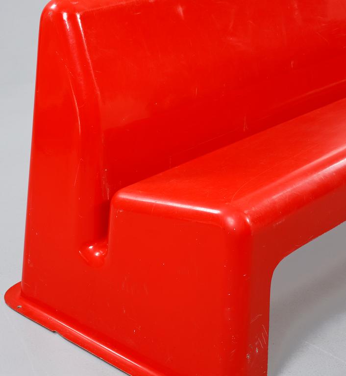 SOFFA, glasfiberarmeradplast, A&E Design, Trelleborg, 1970.