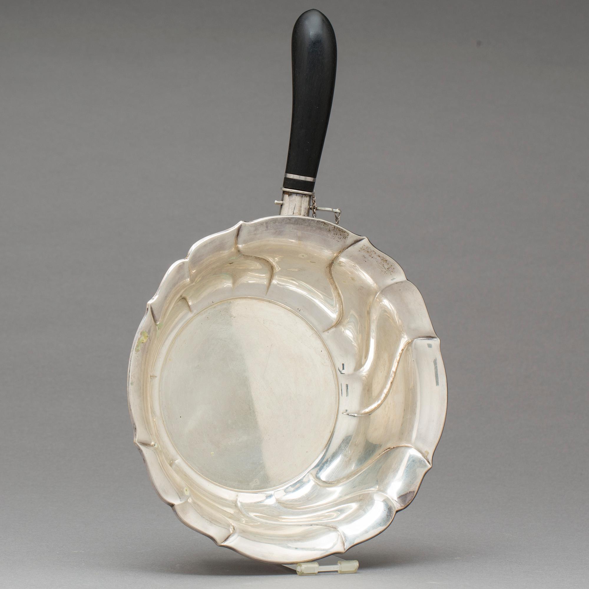SERVERINGSKAROTT, rokokostil, GA Dahlgren Malmö 1929, silver, vikt ca 306 g.