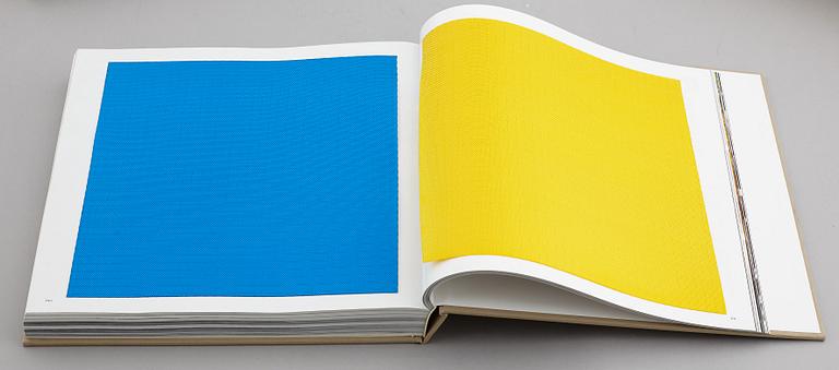 CHRISTO & JEANNE-CLAUDE, 2 volume book project with fabric application. Published in 1998.