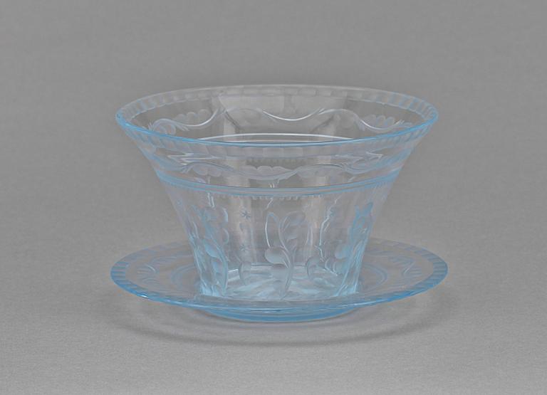 SKÅL med FAT, glas, Edvard Hald, Orrefors, formgiven ca 1930.