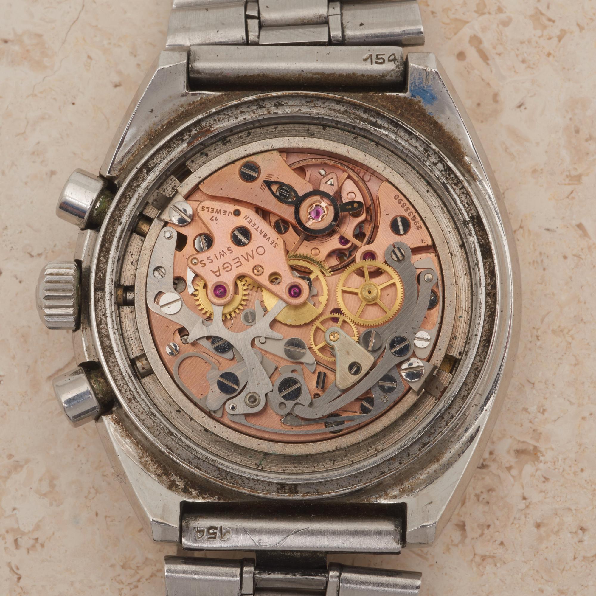 OMEGA, Speedmaster Professional, Mark II (T SWISS MADE T), "Tachymetre", "Racing Dial", chronograph,