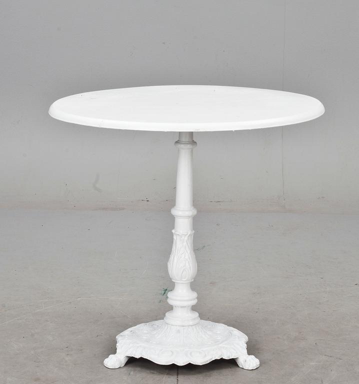 PARKBÄNK, Anderstorps metallgjuteri med BORD. 1900-talets slut.