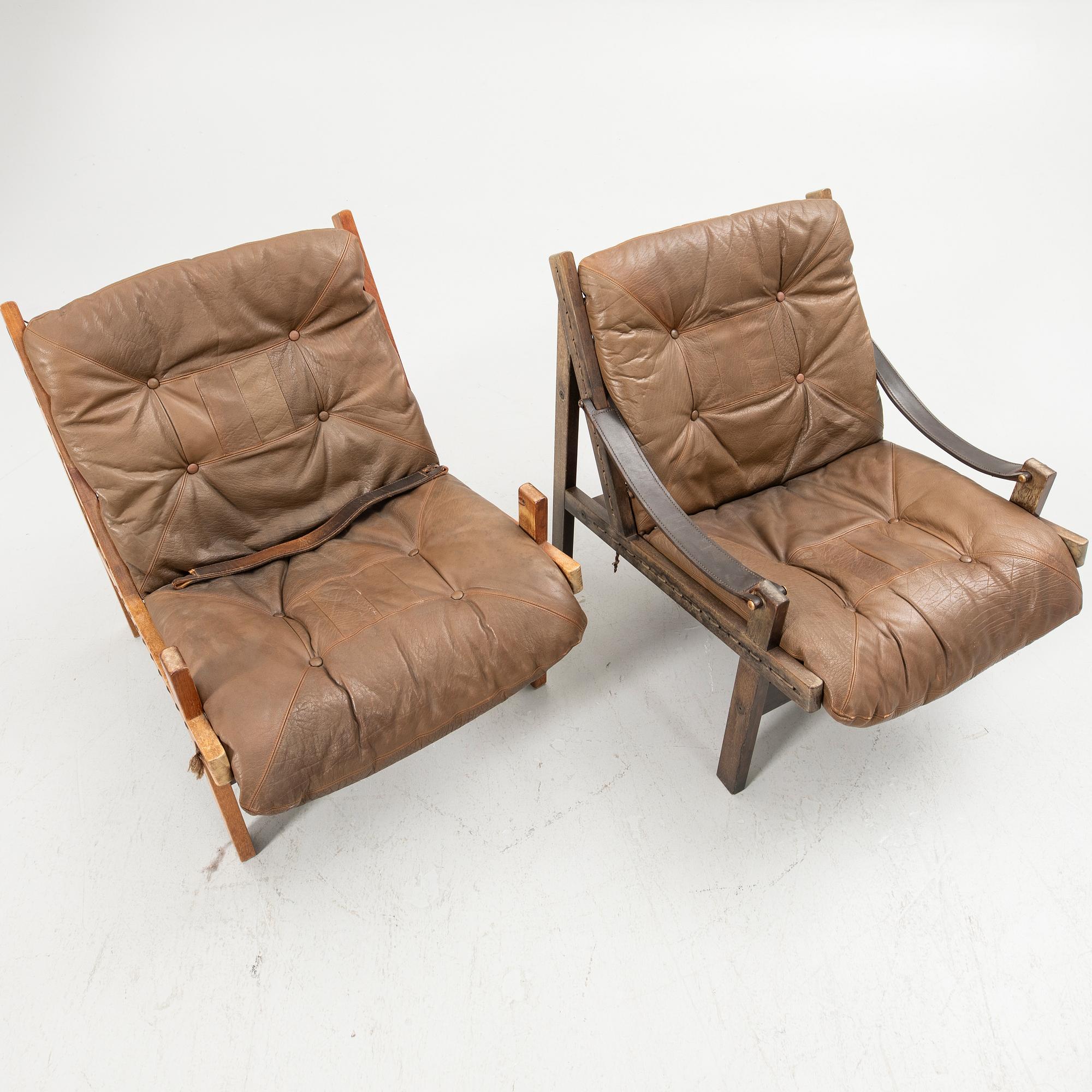 Torbjørn Afdal, Armchairs, a pair, “Hunter”, Stranda Industri A/S for Bruksbo, Norway, 1960s/70s.