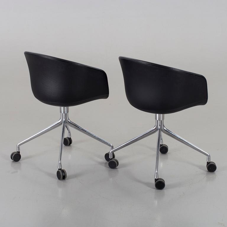 TWO ARMCHAIRS, "About a chair AAC 25" Hee Welling & Hay.