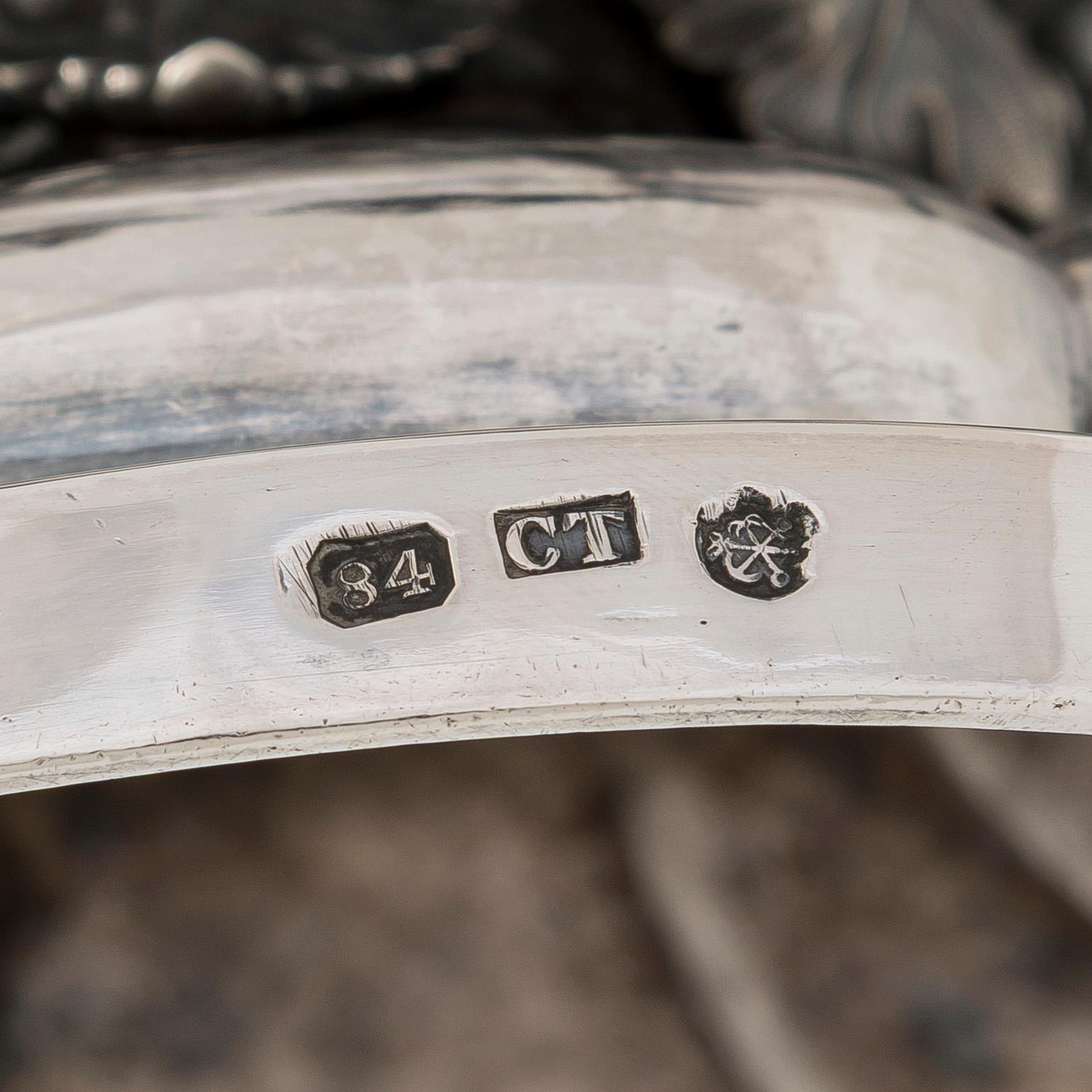 Carl Johan Tegelsten, A pair of Neo-Rococo silver champagne coolers/ vases, maker's mark of Carl Johan Tegelsten, Saint Petersburg 1849.