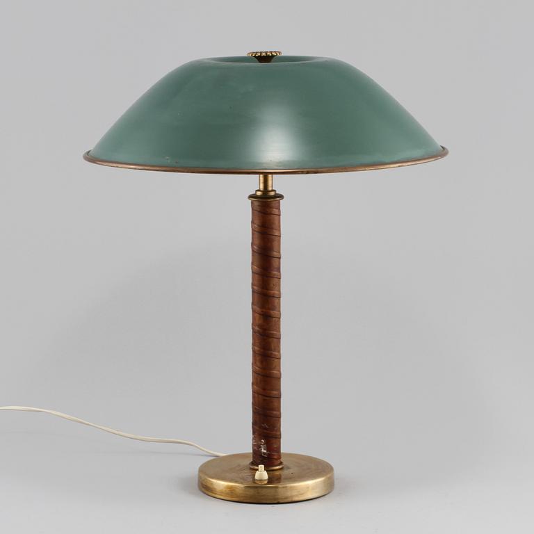 BORDSLAMPA, 1900-talets mitt/andra hälft.