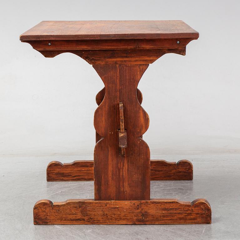 BOCKBORD, 1800-tal, kunglig proveniens.