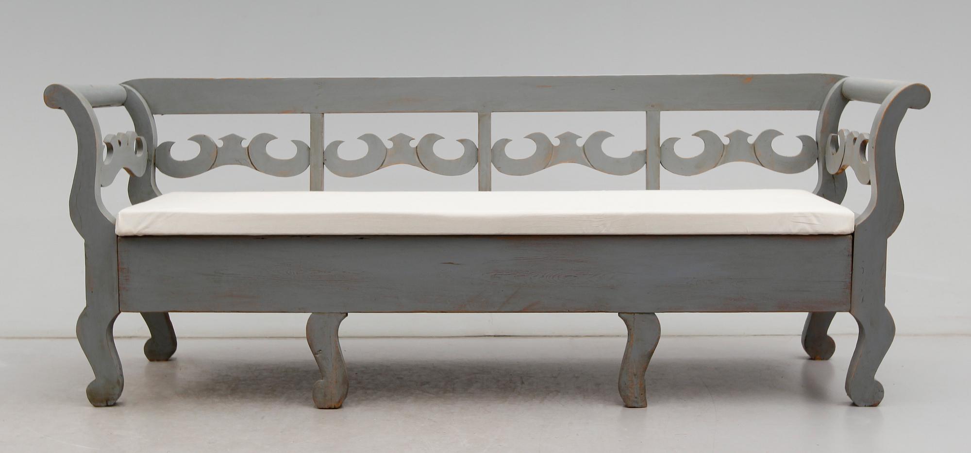 SOFFA, 1800-talets mitt.