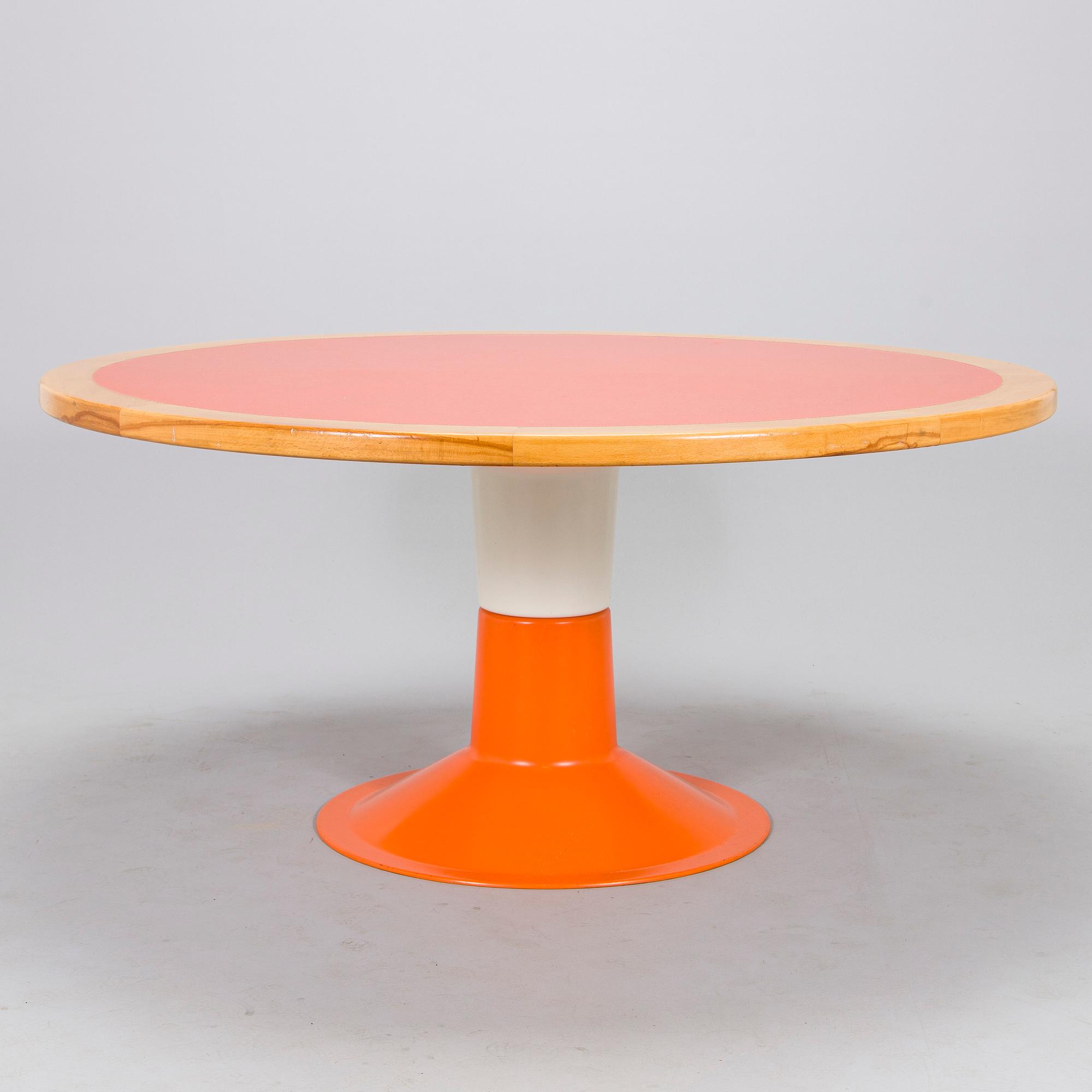Yrjö Kukkapuro, a late 1970s made to order table for Haimi.