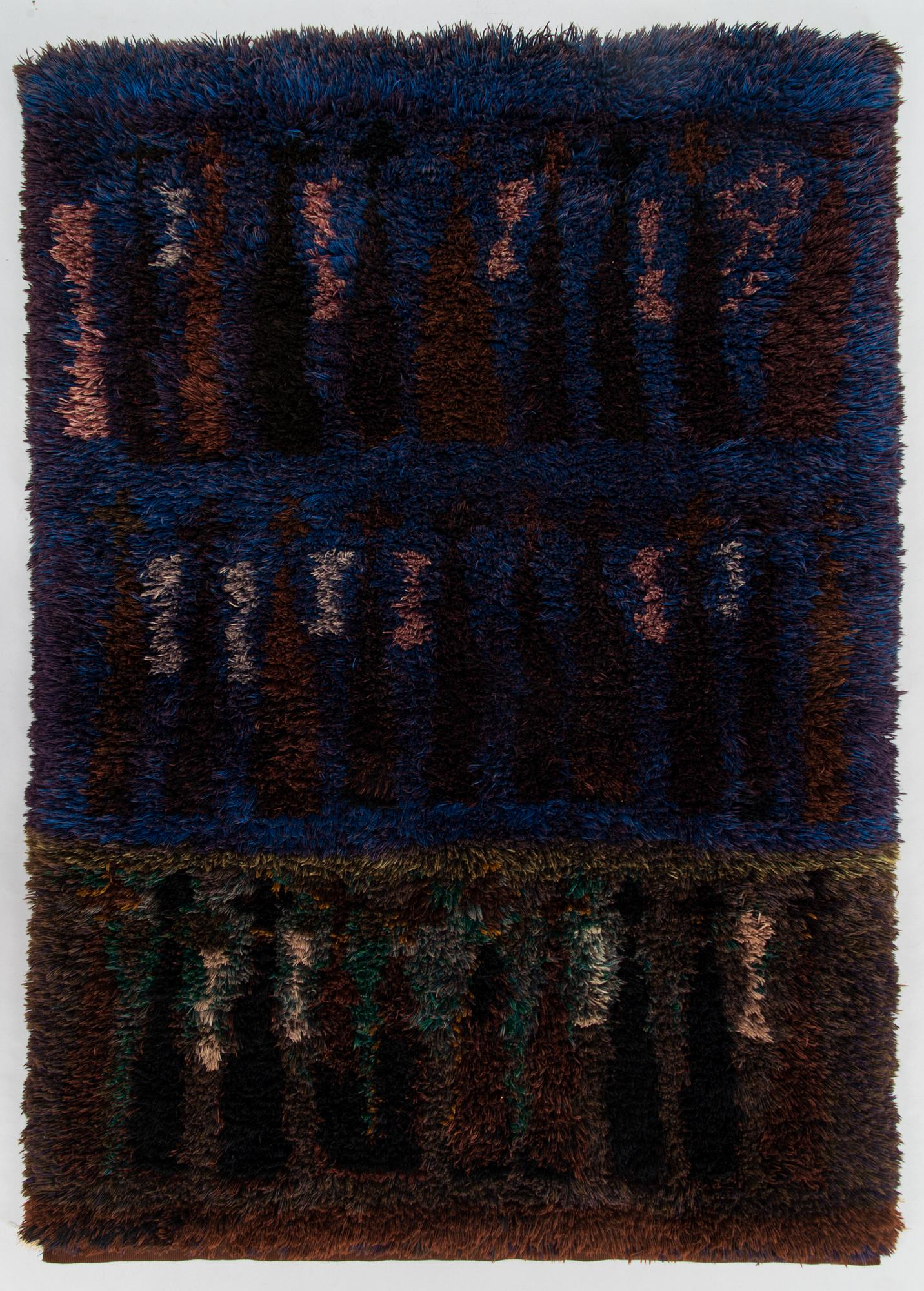 Eva Brummer, ryijy, malli Suomen Käsityön Ystävät. Noin 180 x 125 cm.