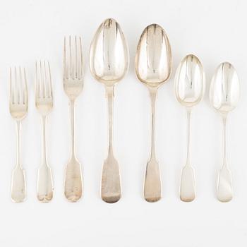 An English Silver Cutlery Set, including marks of  Chawner & Co, London 1844 (26 pieces).