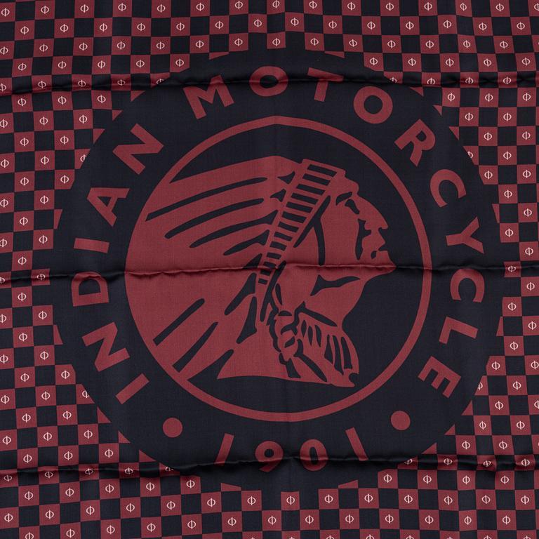 Baume & Mercier, scarf, 66 x 66 cm.