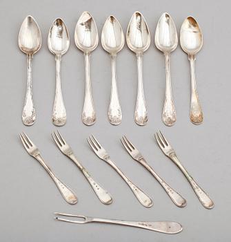 BESTICK, 13 delar, silver, svenska stämplar, 1800-tal. Vikt ca 223 g.