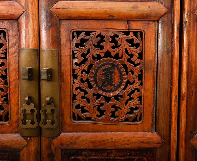 SKÅP, orientaliskt, 1800-/1900-tal.