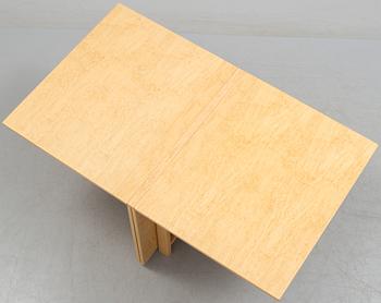 BRUNO MATHSSON, table, "Maria Flap", Bruno Mahtsson  International, Värnamo. 20th / 21th century.