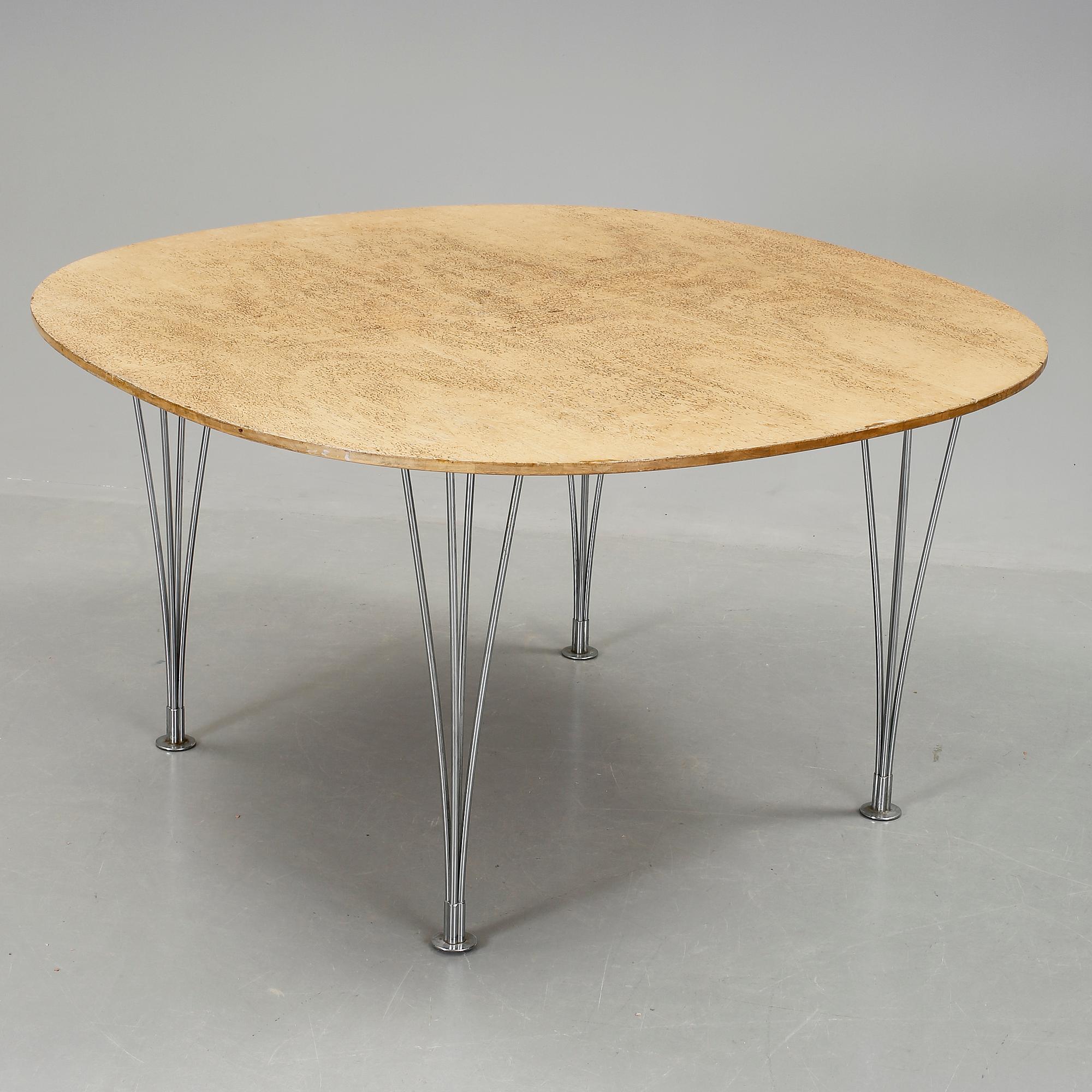 BORD, "Superellips", Bruno Mathsson International, Värnamo. Bruno Mathsson och Piet Hein för Fritz Hansen.