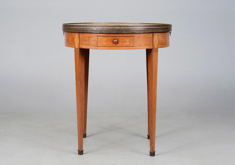 BORD, gustaviansk stil, 1900-talets början.