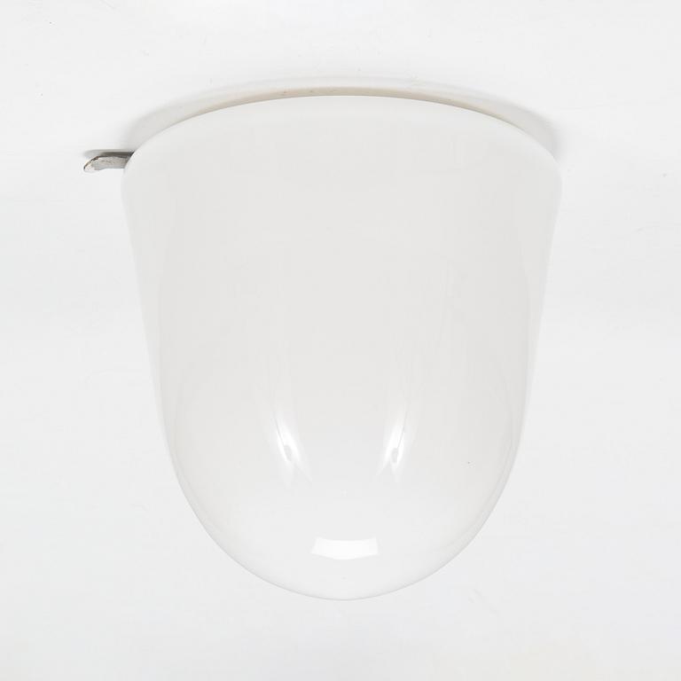 Paavo Tynell, a mid-20th-century '80112' ceiling light for Idman.