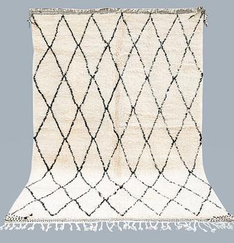 Matto, Morocco, ca 310 × 215 cm.