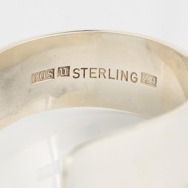 Schutz Lindahl, armring silver med fasettslipad bergkristall.