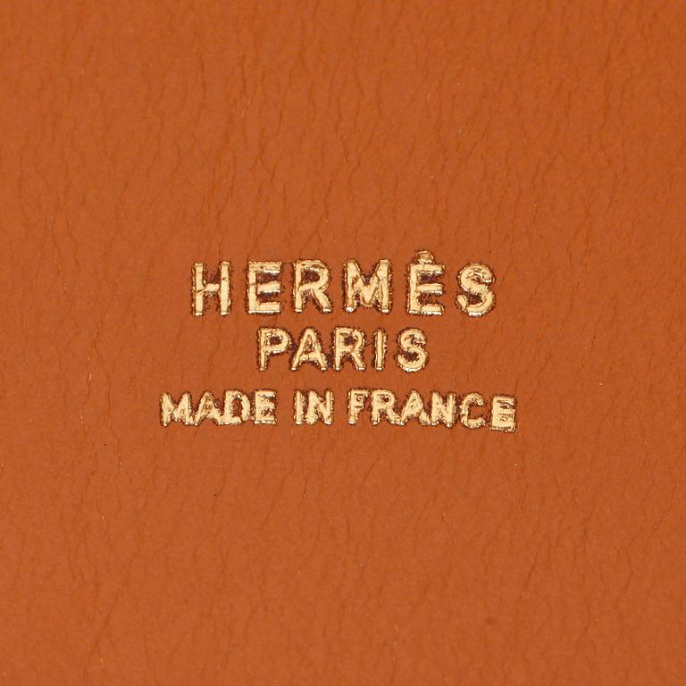 HERMÈS, a black leather belt, "Collier de chien".