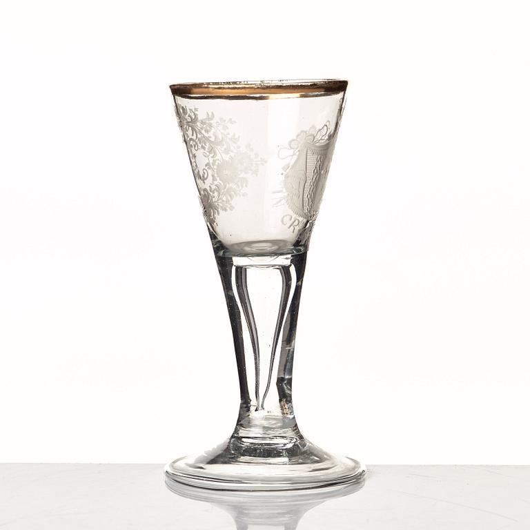 Spetsglas, graverat vapen för Lütkeman, 1700-tal.
