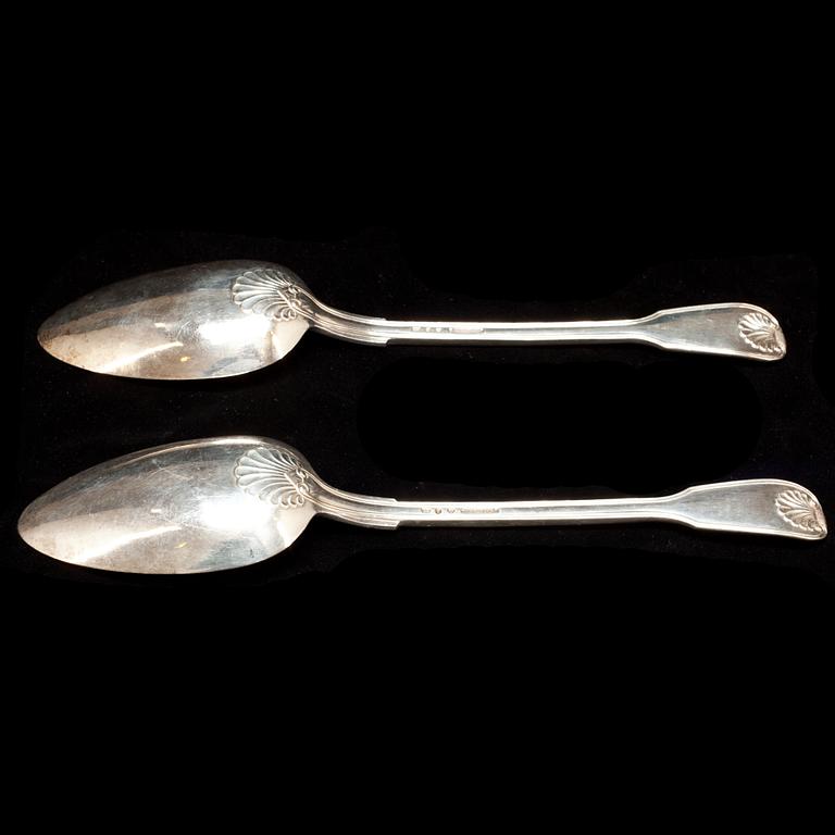 SERVERINGSSKEDAR, ett par. Silver. J.E Torsk, Stockholm 1848. 270g.