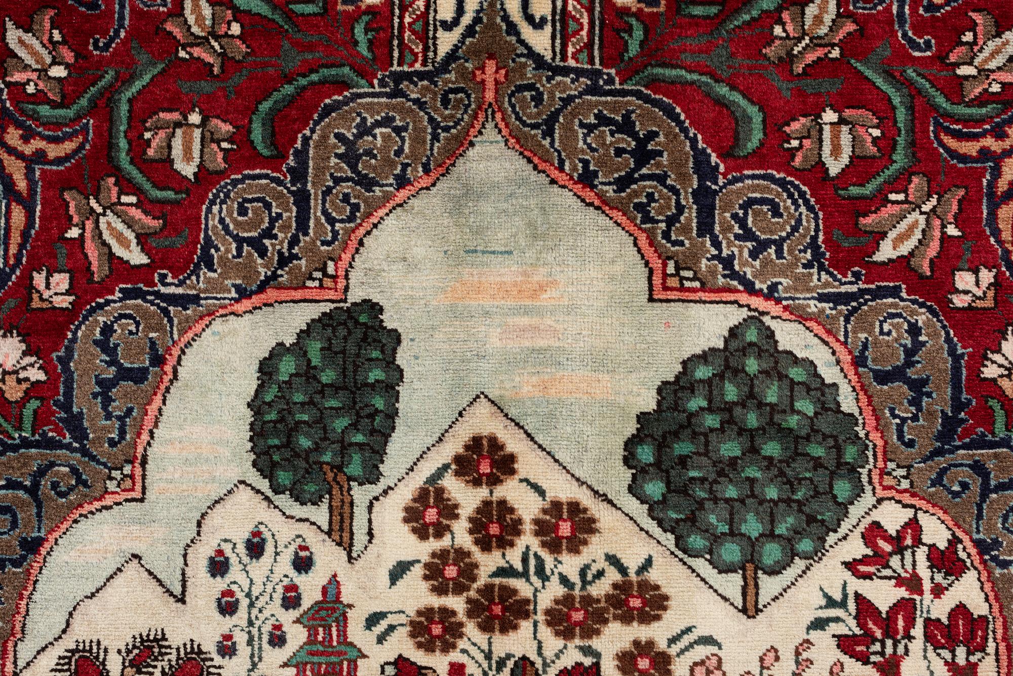 Carpet, Tabriz, approx. 423 x 330 cm.