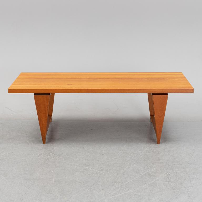 A 1960's oak coffee table by Svante Skogh, Seffle.