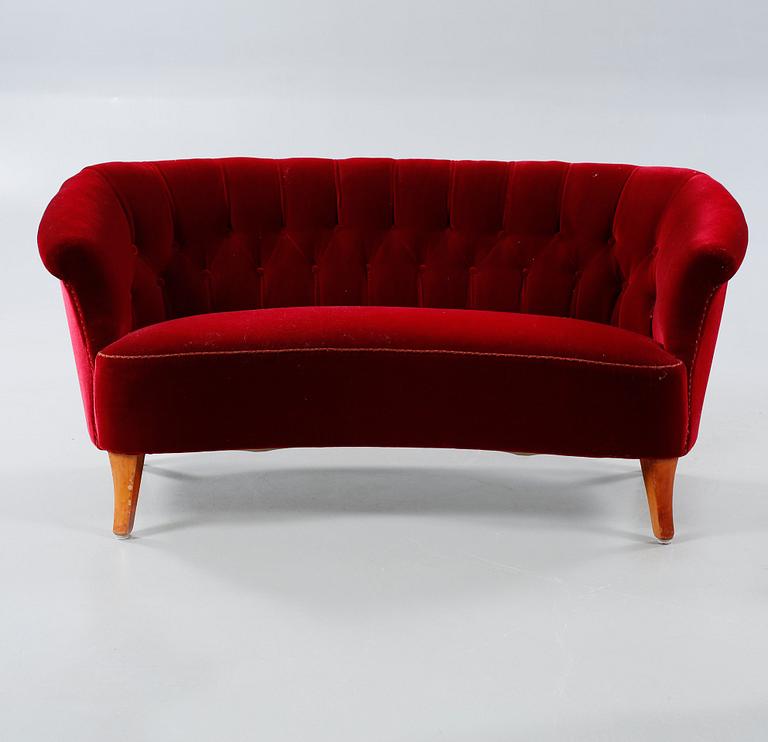 A mid 20th century sofa.