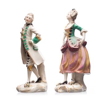 FIGURINER, 2 par, porslin. Omkring 1900.