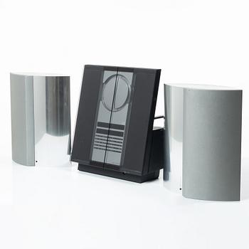 Bang & Olufsen, stereo system, “BeoSound 3200”, and a pair of speakers, “Beolab 4000”, early 2000s.