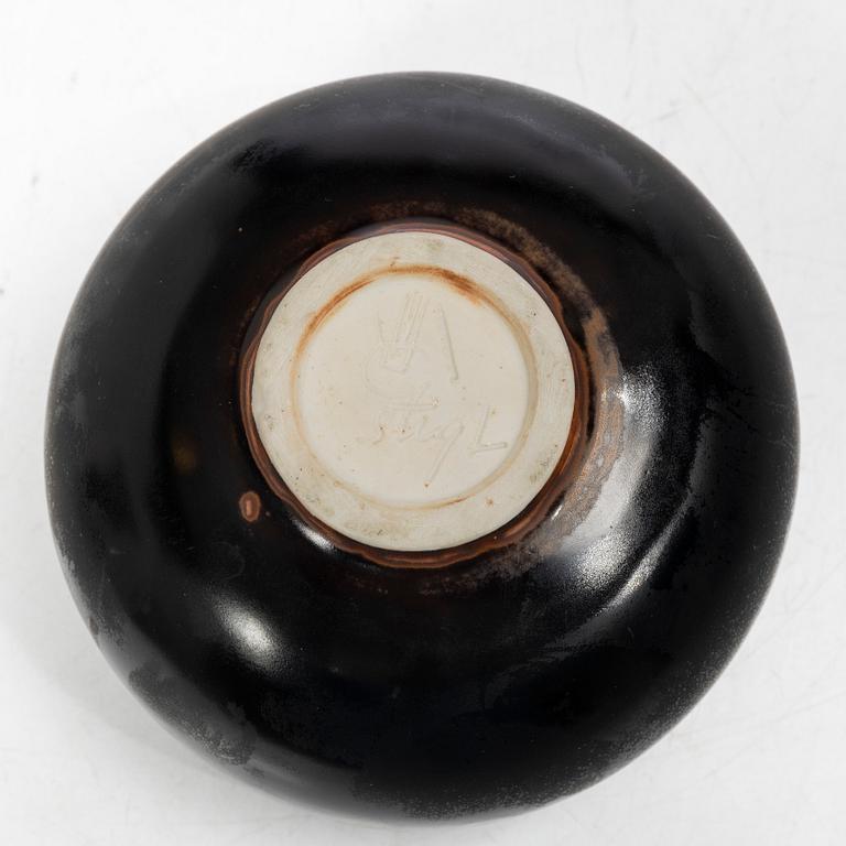 Stig Lindberg, a stoneware bowl and vase, Gustavsberg Studio, Sweden, 1974.