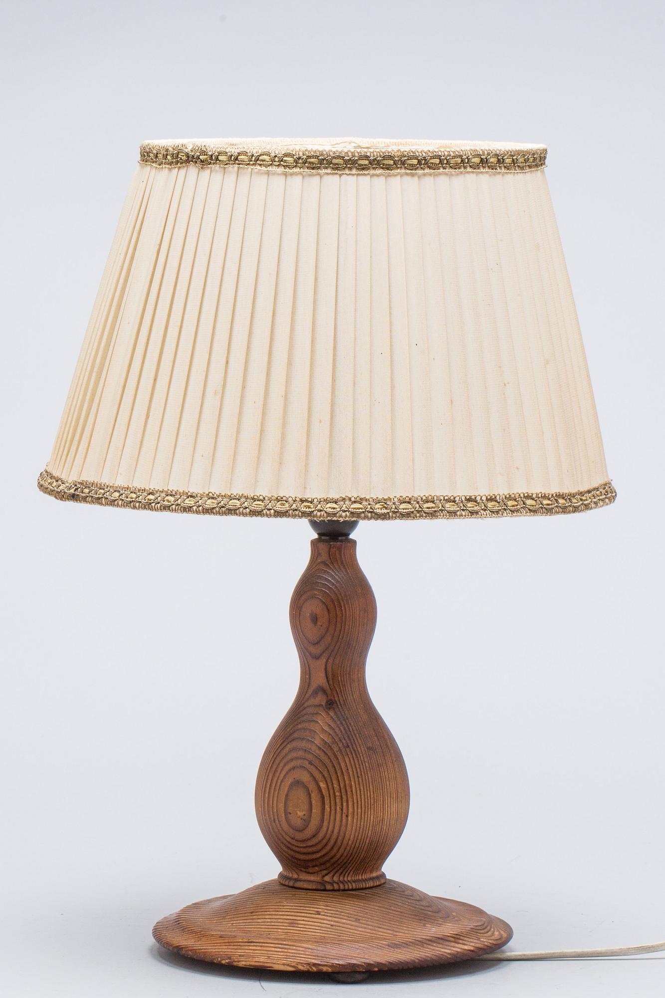 BORDSLAMPA, Bruno Mathsson för Firman Karl Mathsson.  1933.