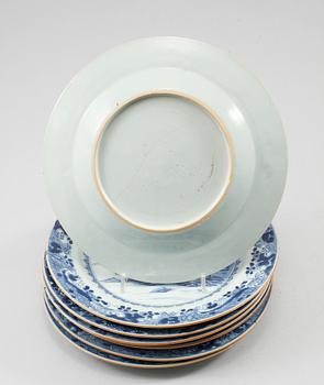 TALLRIKAR, 7 st, porslin, Kina, 1700-tal.