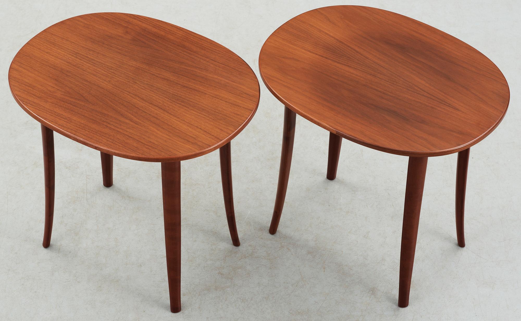 BORD, ett par, Carl Malmsten, tillverkad av Carl Löfving & Söner, Tibro. 1900-tal.