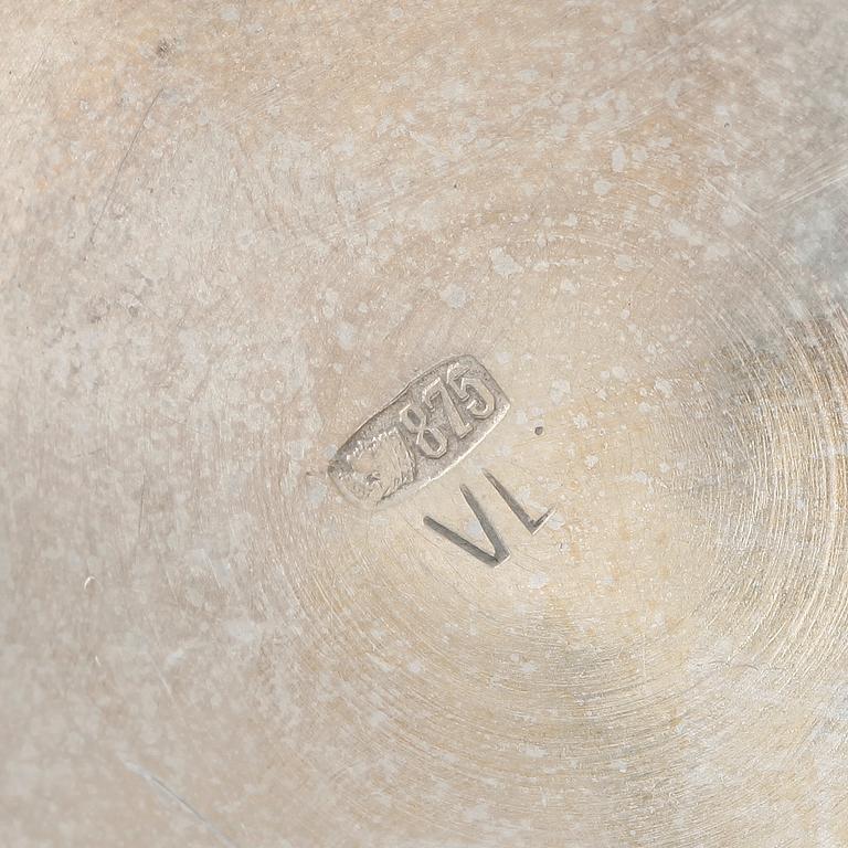 PARTI SILVER, 8 delar, mestadels, Lettland, 1900-tal. Tot vikt ca 534 gram.