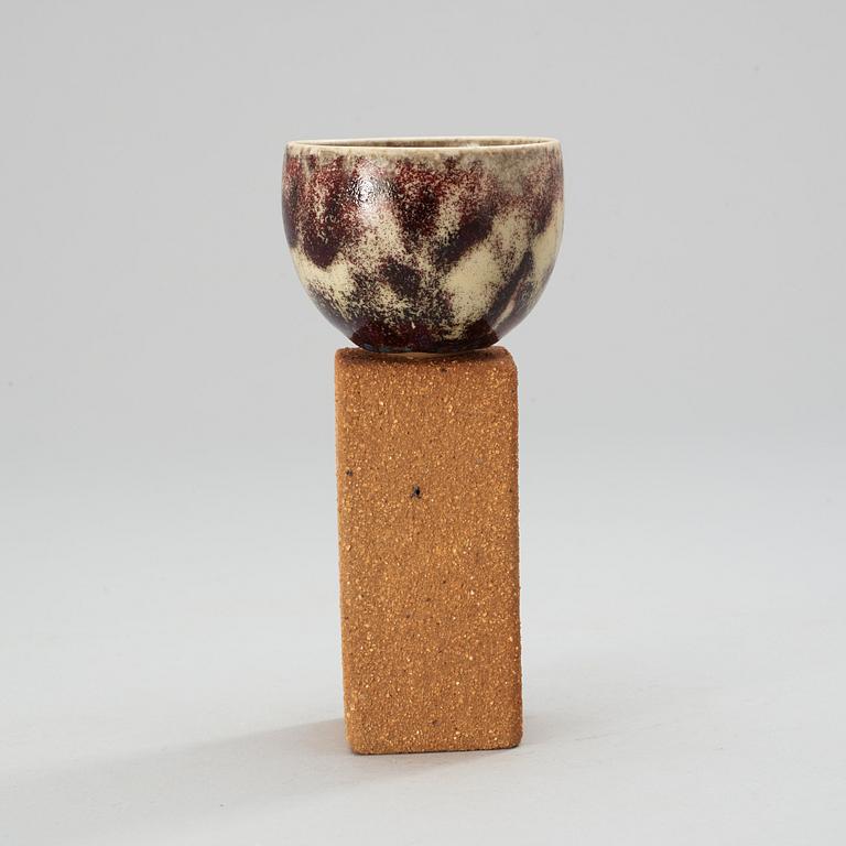 A Stig Lindberg stoneware footed bowl, Gustavsberg Studio.