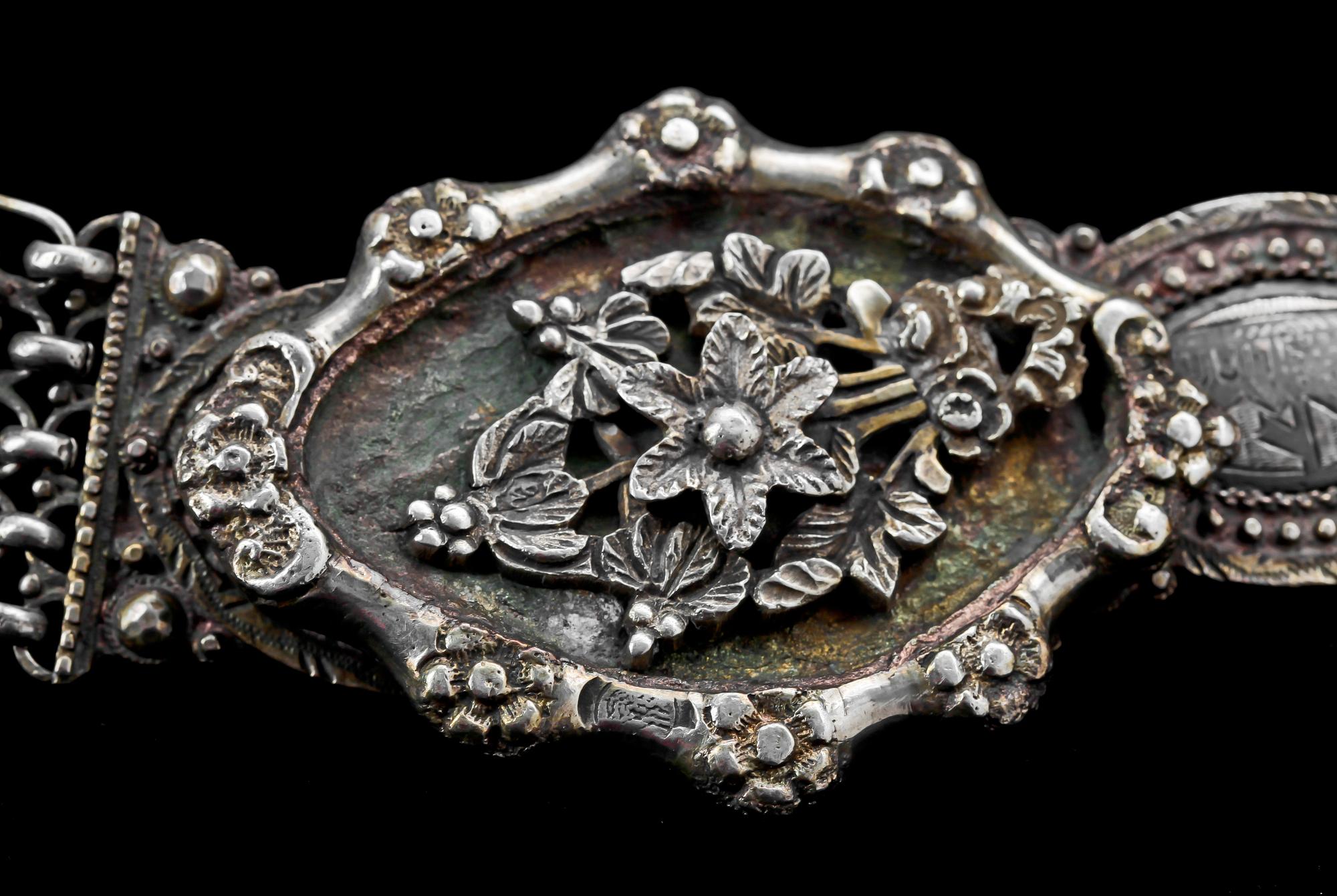 BÄLTE, silver, trol Turkiet, 1800/1900-tal. Vikt 360 g.