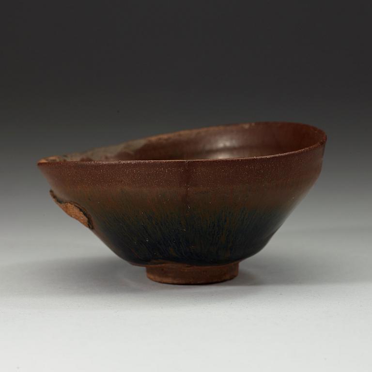 TESKÅL, keramik, temmoku, Jinyao-typ. Songdynastin (960-1279).