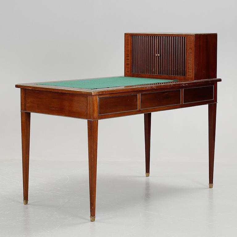 SKRIVBORD, sengustaviansk stil, 1920-tal.