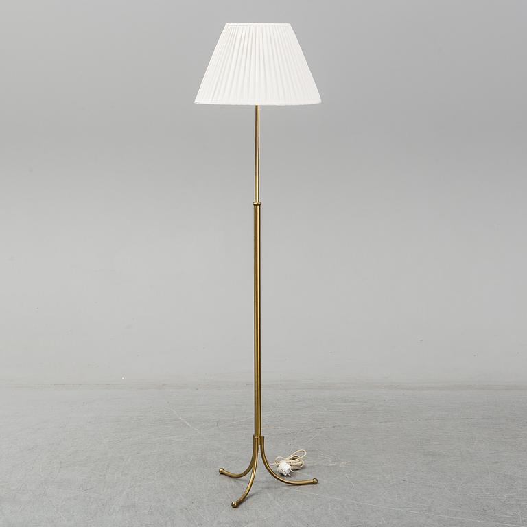 JOSEF FRANK, a model G2326, Firma Svenskt Tenn.