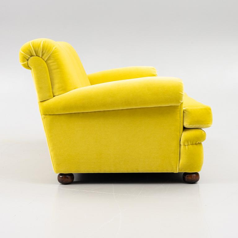 Josef Frank, a model 703 sofa, Svenskt Tenn, mid-20th Century.