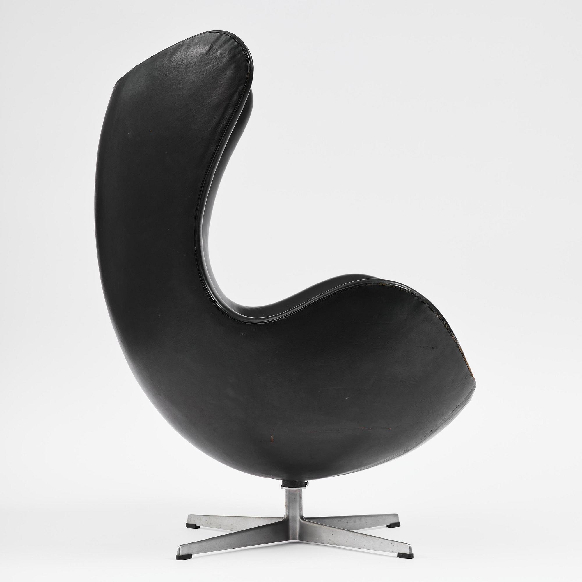 Arne Jacobsen, fåtölj, "Ägget", Fritz Hansen, Danmark, 1967.