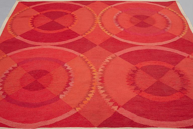 Ingrid Dessau, MATTO, flat weave, ca 212 x 202 cm, signed MLH ID (Malmöhus Läns Hemslöjd, Ingrid Dessau).